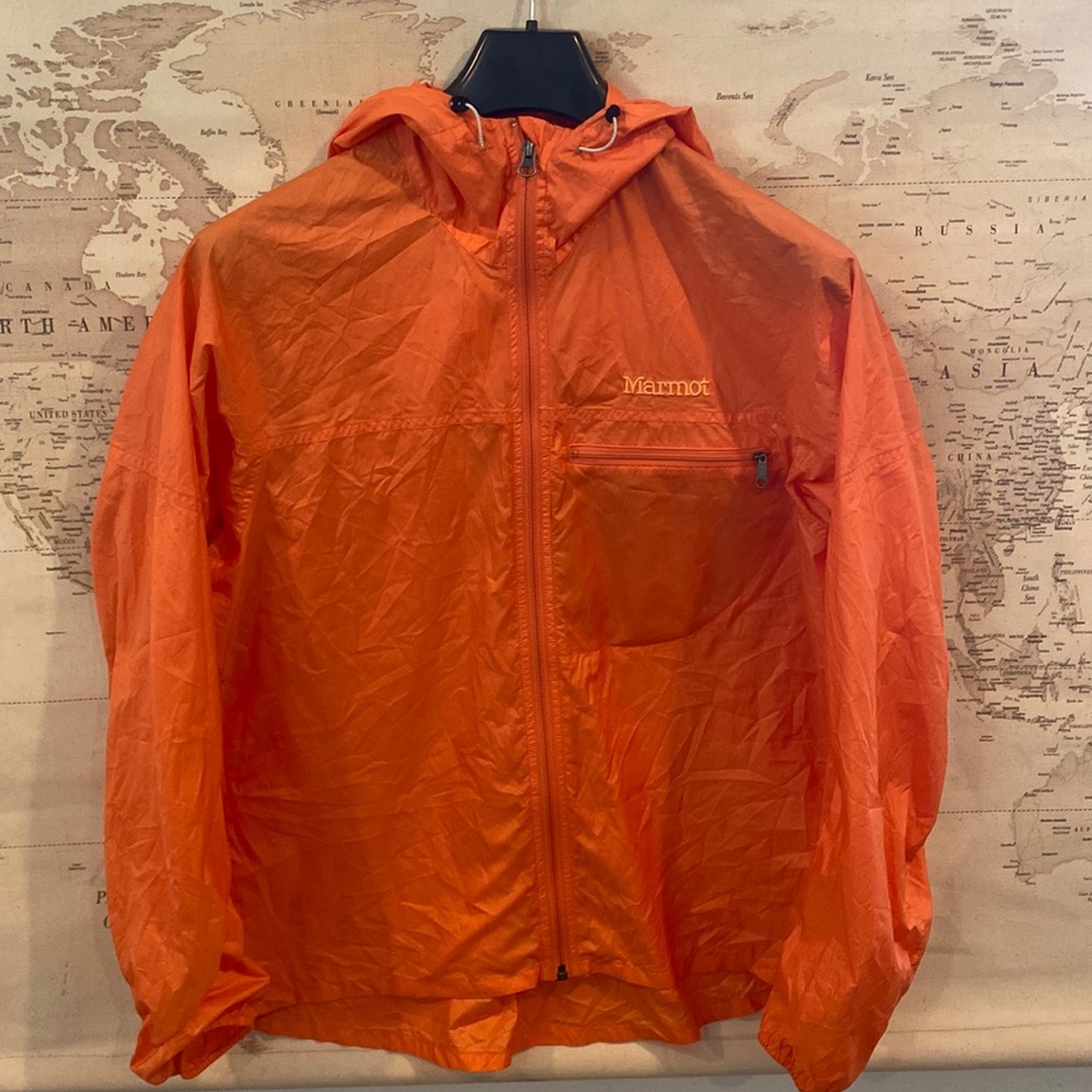 WMS MARMOT PACKABLE JACKET ORANGE SZ LARGE